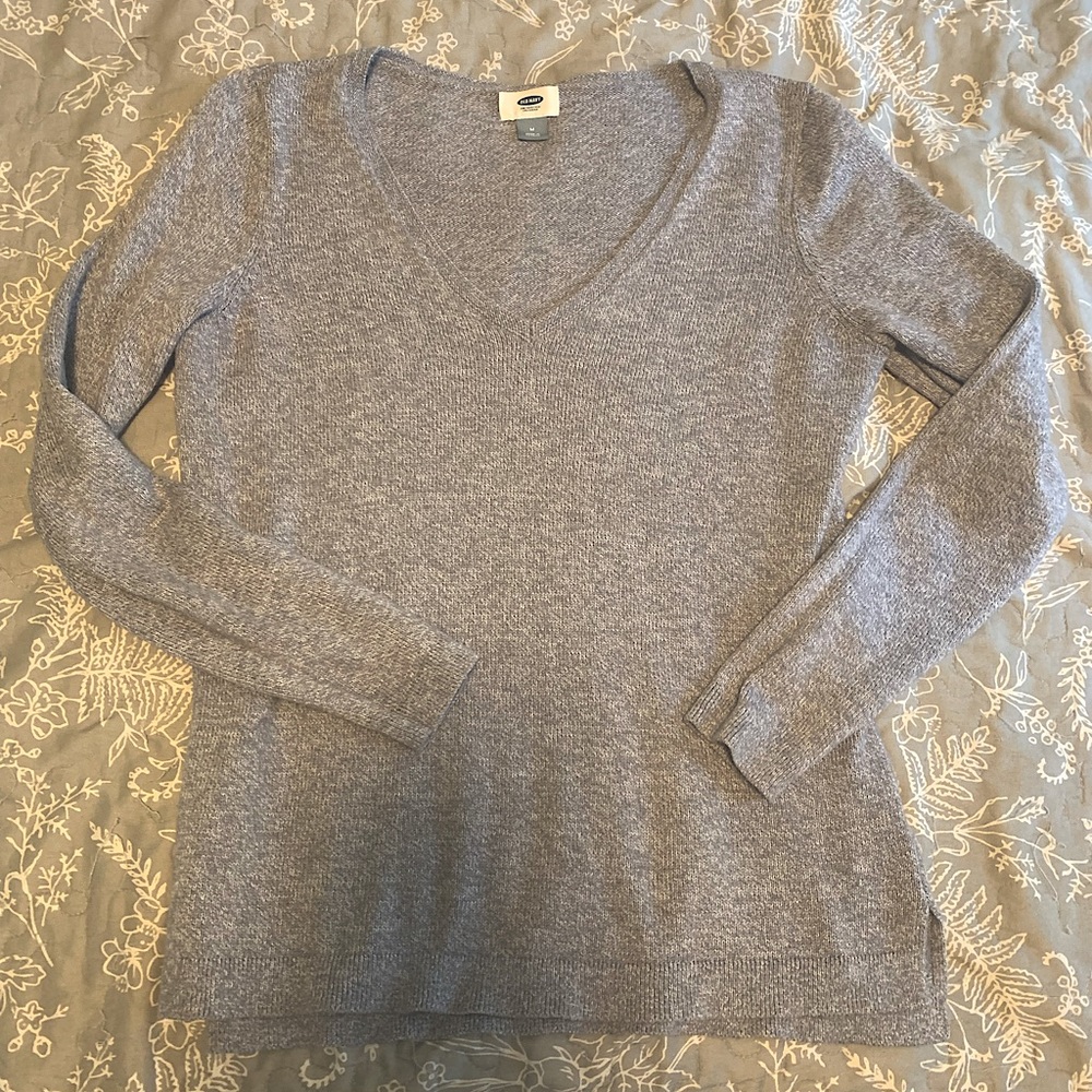 Old Navy Grey Sweater